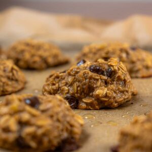 Banana oatmeal protein cookies recipe card &ndash; high-protein cookie recipe from Flexible Feasts