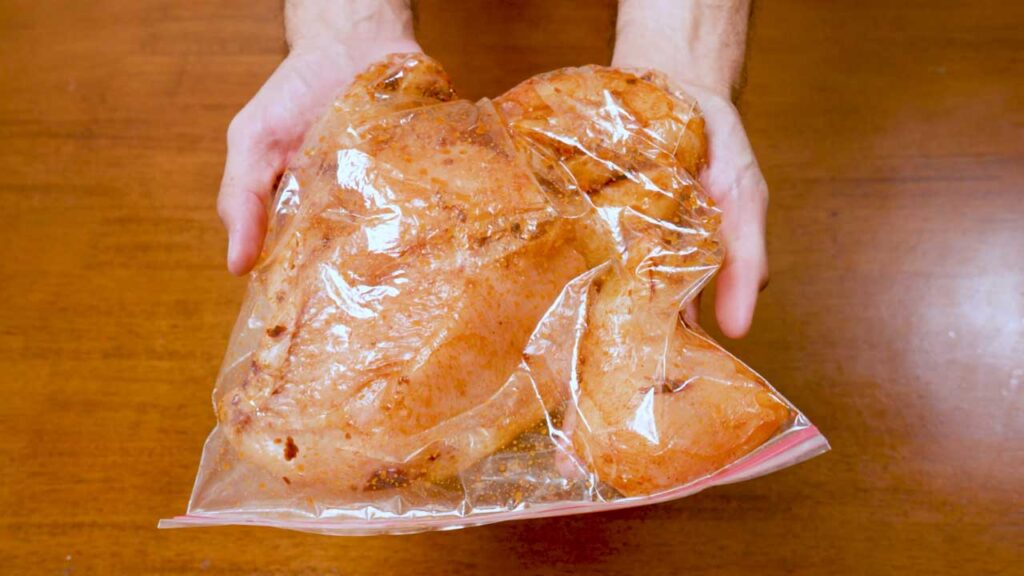Chipotle honey chicken sliced – juicy high-protein chicken breast with honey glaze