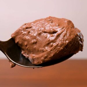 Cottage cheese chocolate mousse recipe card &ndash; high-protein dessert with ingredient list and nutrition info