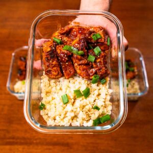 Korean chicken meal prep recipe card – high-protein meal prep from Flexible Feasts