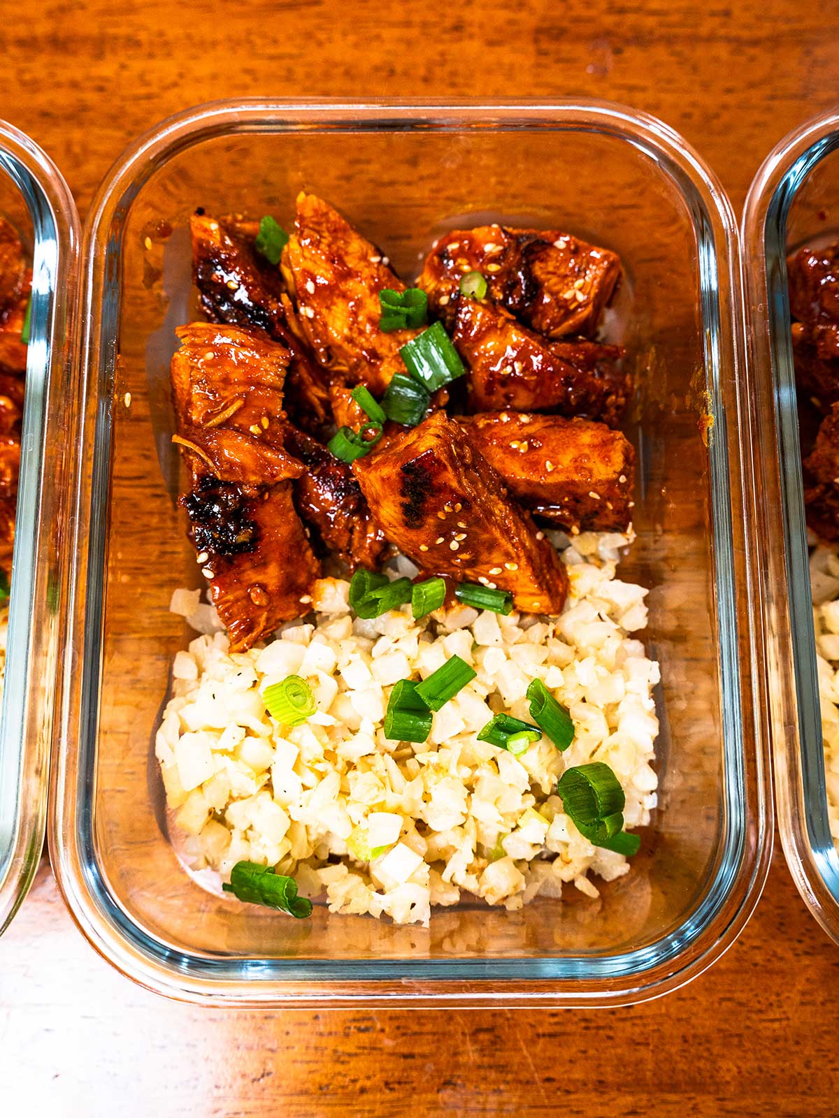 Korean chicken meal prep – high-protein Korean BBQ chicken portioned in containers