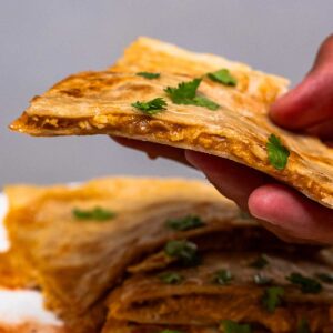 Quick creamy chicken quesadilla recipe card – high-protein lunch from Flexible Feasts