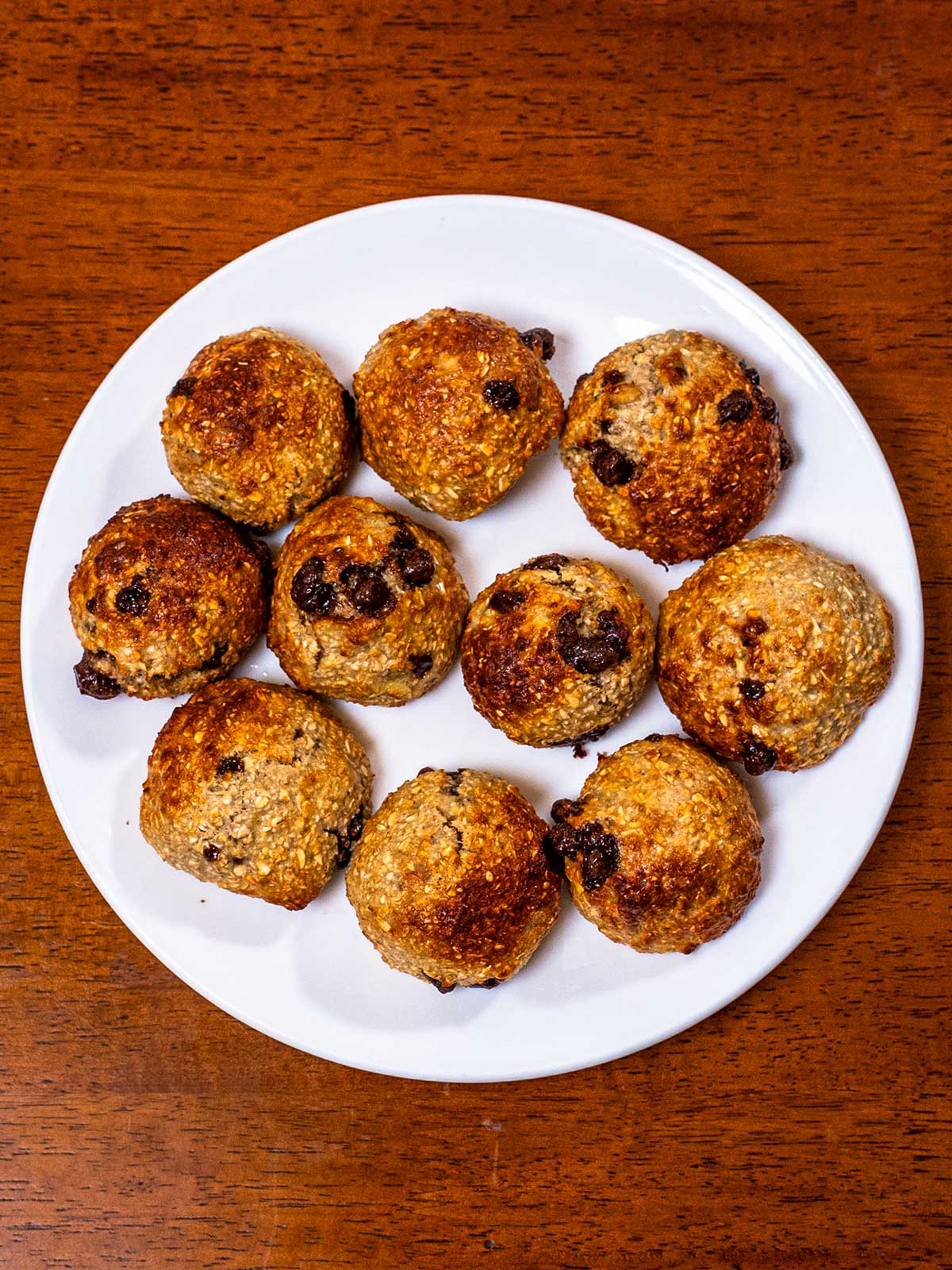 Air fryer banana bread cookies &ndash; high-protein baked snack with chocolate chips