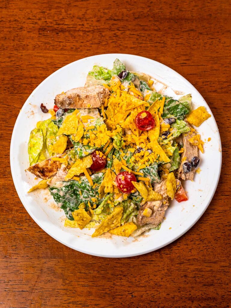 Southwest chicken salad recipe &ndash; high protein healthy lunch bowl