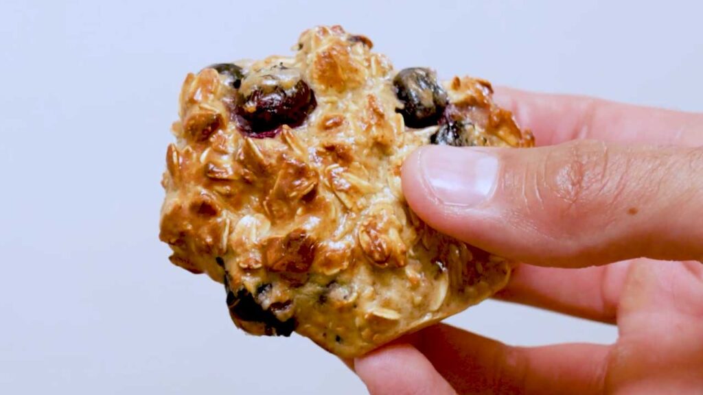 Making blueberry banana oatmeal protein cookies -- step by step preparation