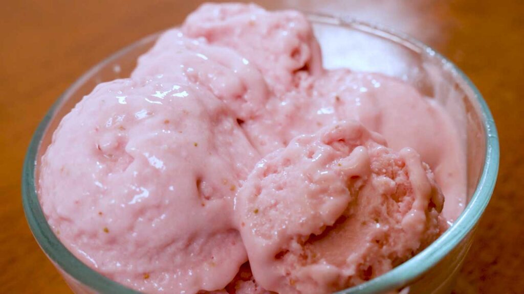 Cottage cheese strawberry ice cream flat lay, high-protein healthy dessert with fresh strawberries