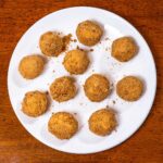 No bake protein cheesecake balls &ndash; high-protein dessert in a glass bowl