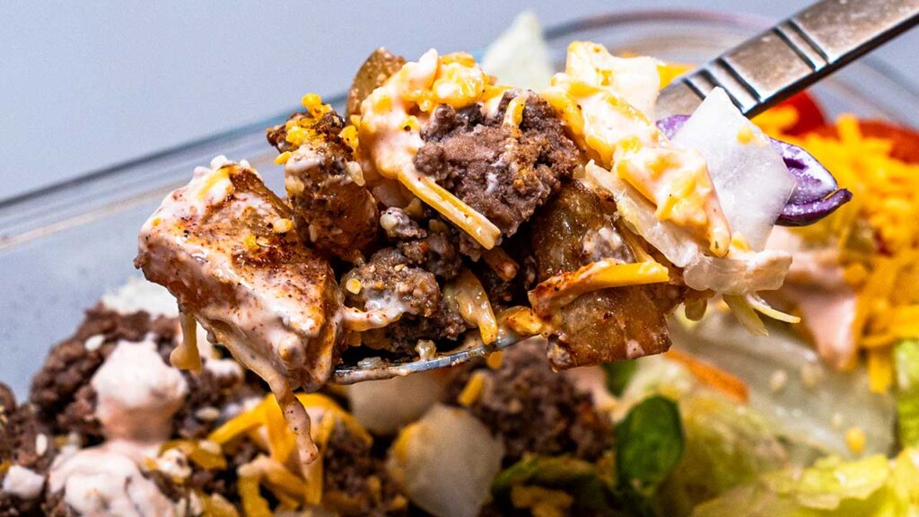 Big Mac protein bowls ingredients &ndash; ground beef, pickles, and special sauce for a high-protein recipe