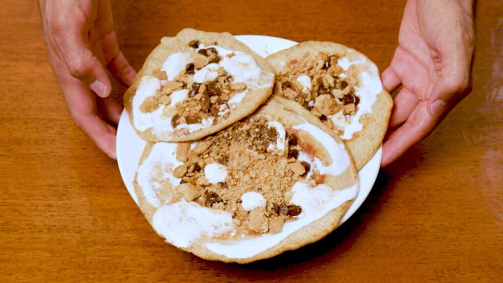 S'mores protein pancakes &ndash; easy high-protein weekend breakfast recipe